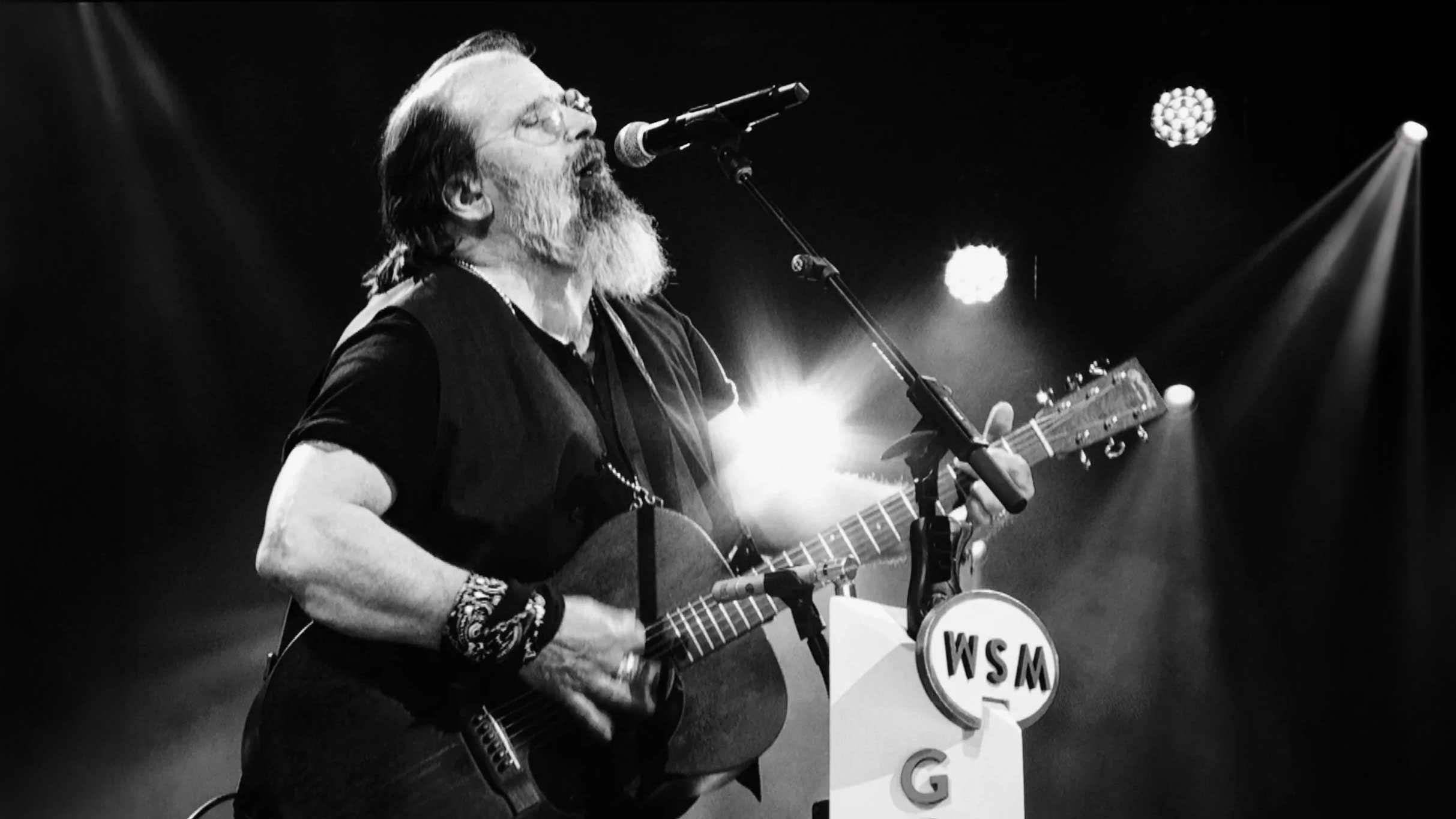 Cover for Steve Earle - Solo & Acoustic