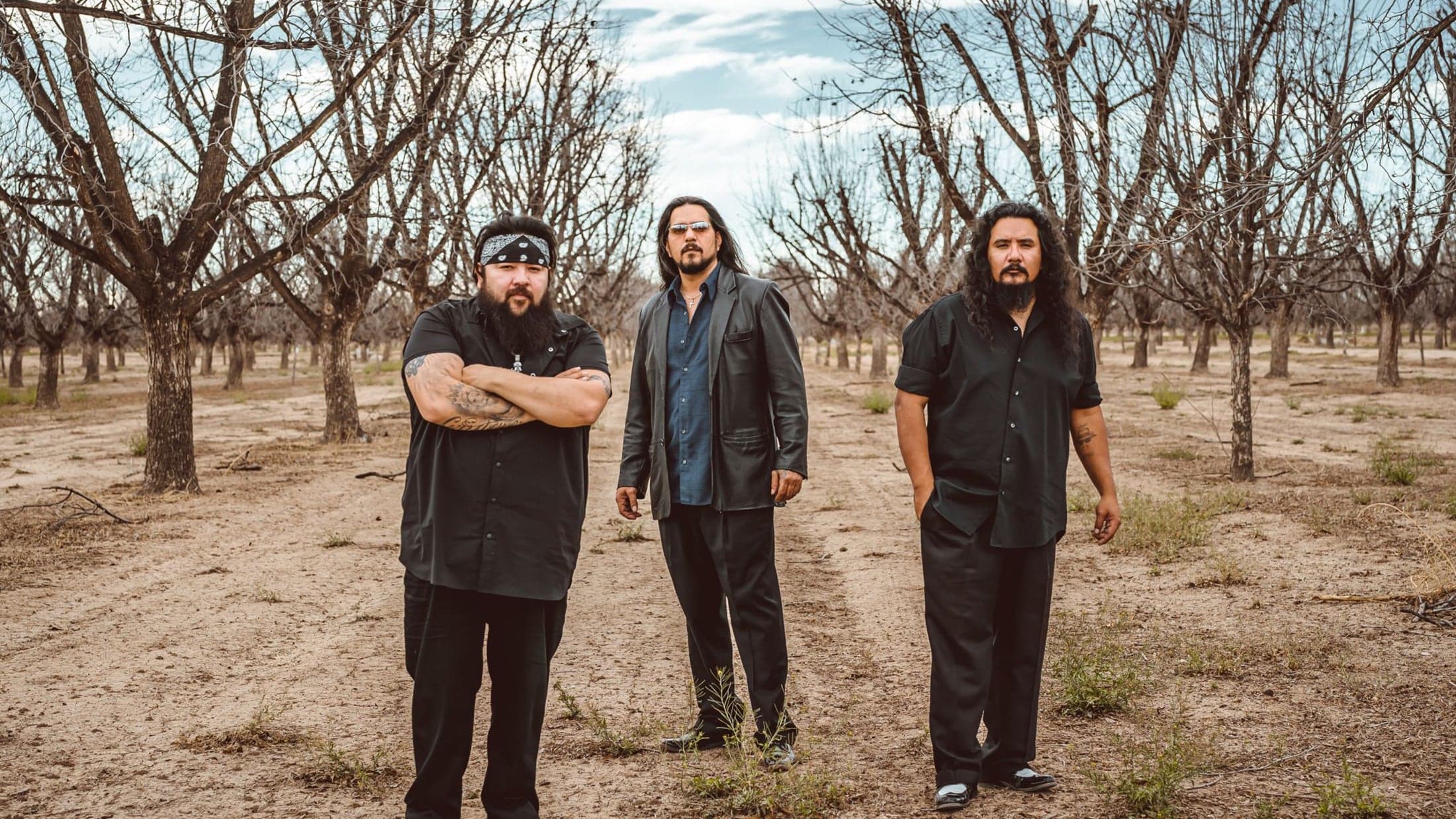 Cover for Los Lonely Boys