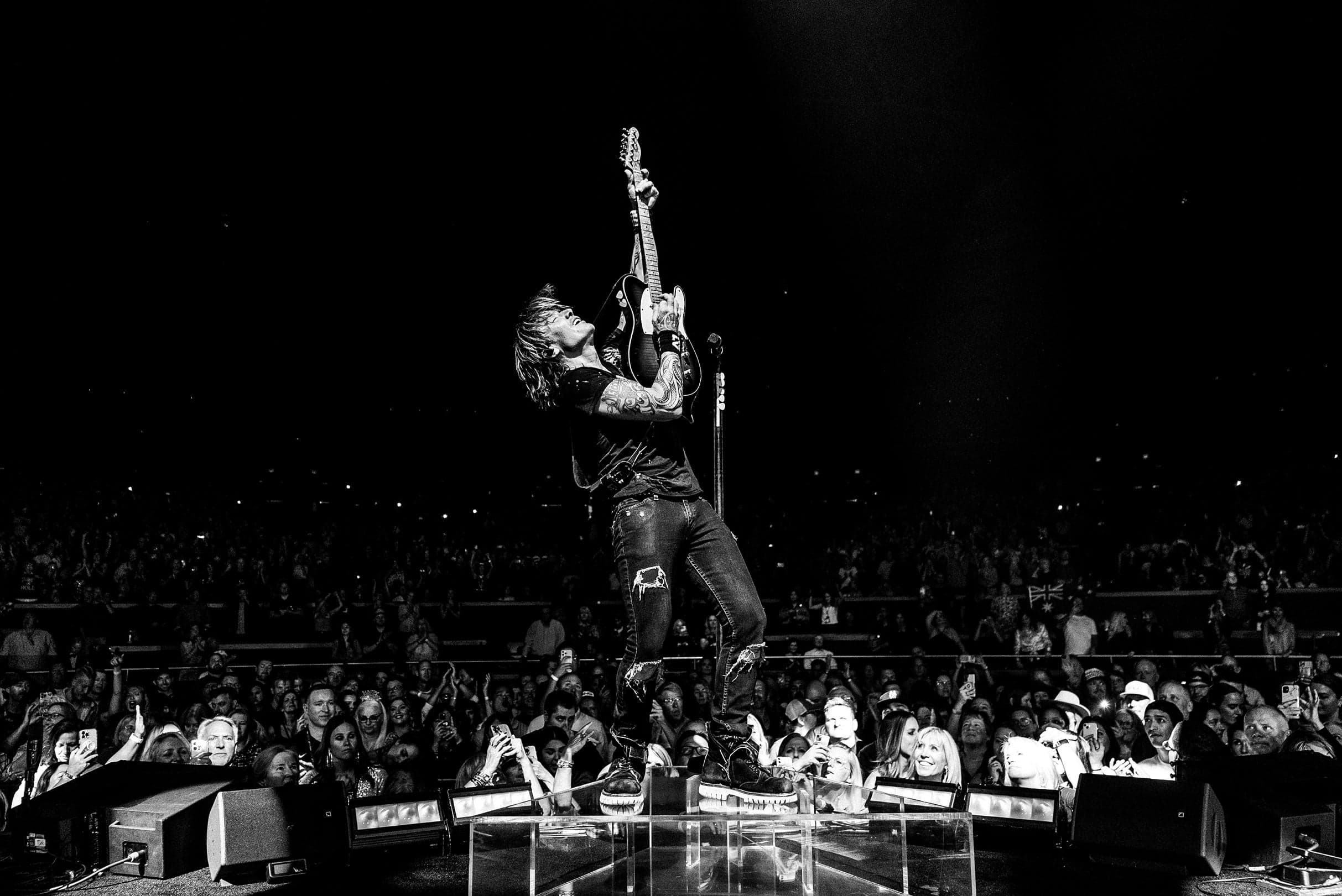 Cover for Keith Urban | Official Fontainebleau Ticket + Hotel Packages