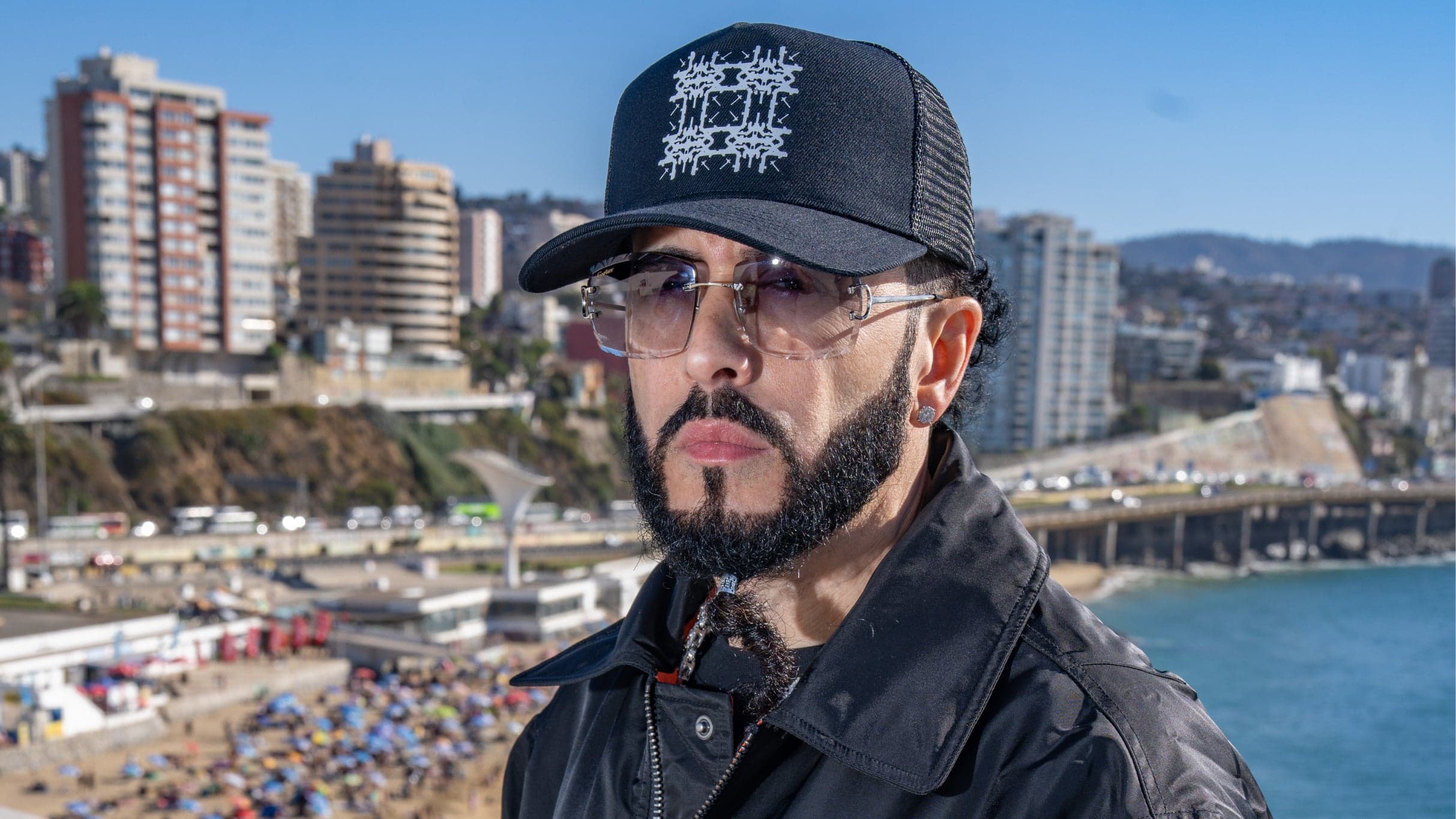 Cover for Yandel - SINFÓNICO