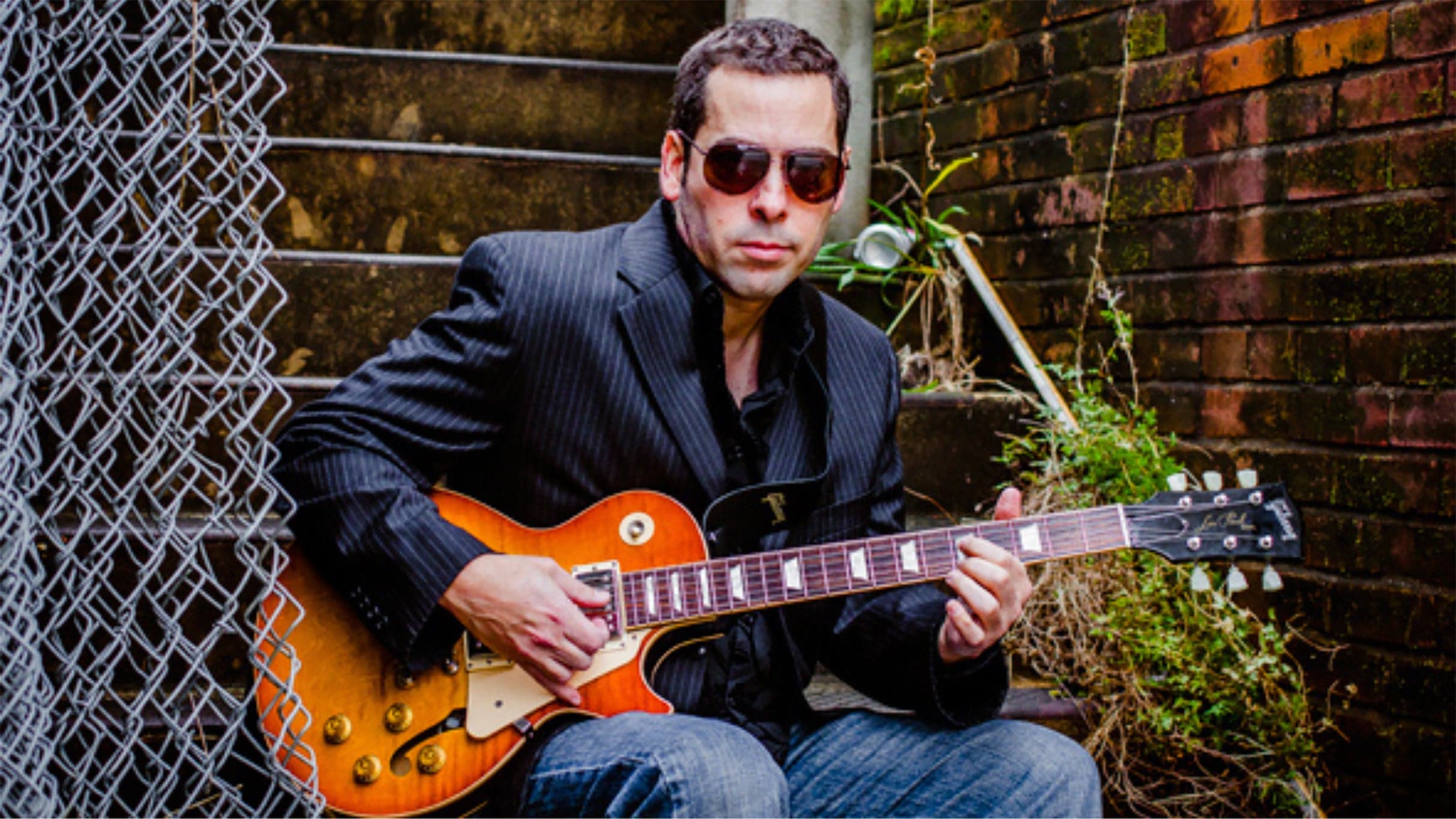Cover for Albert Castiglia