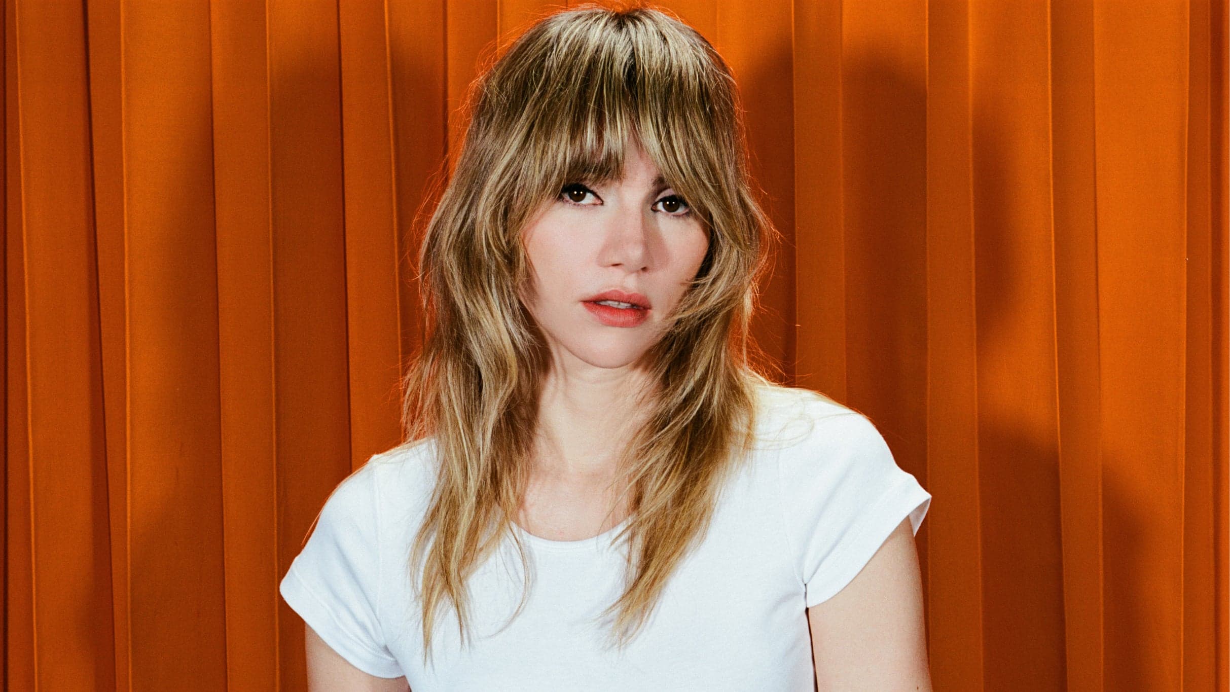 Cover for Suki Waterhouse: The Loveland Tour