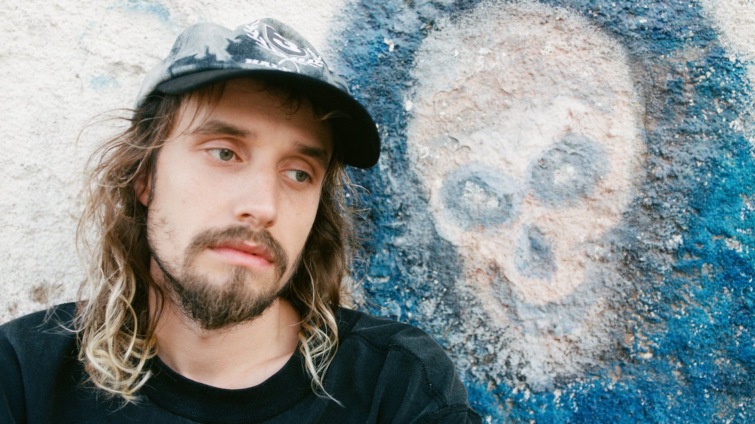 Cover for Pouya