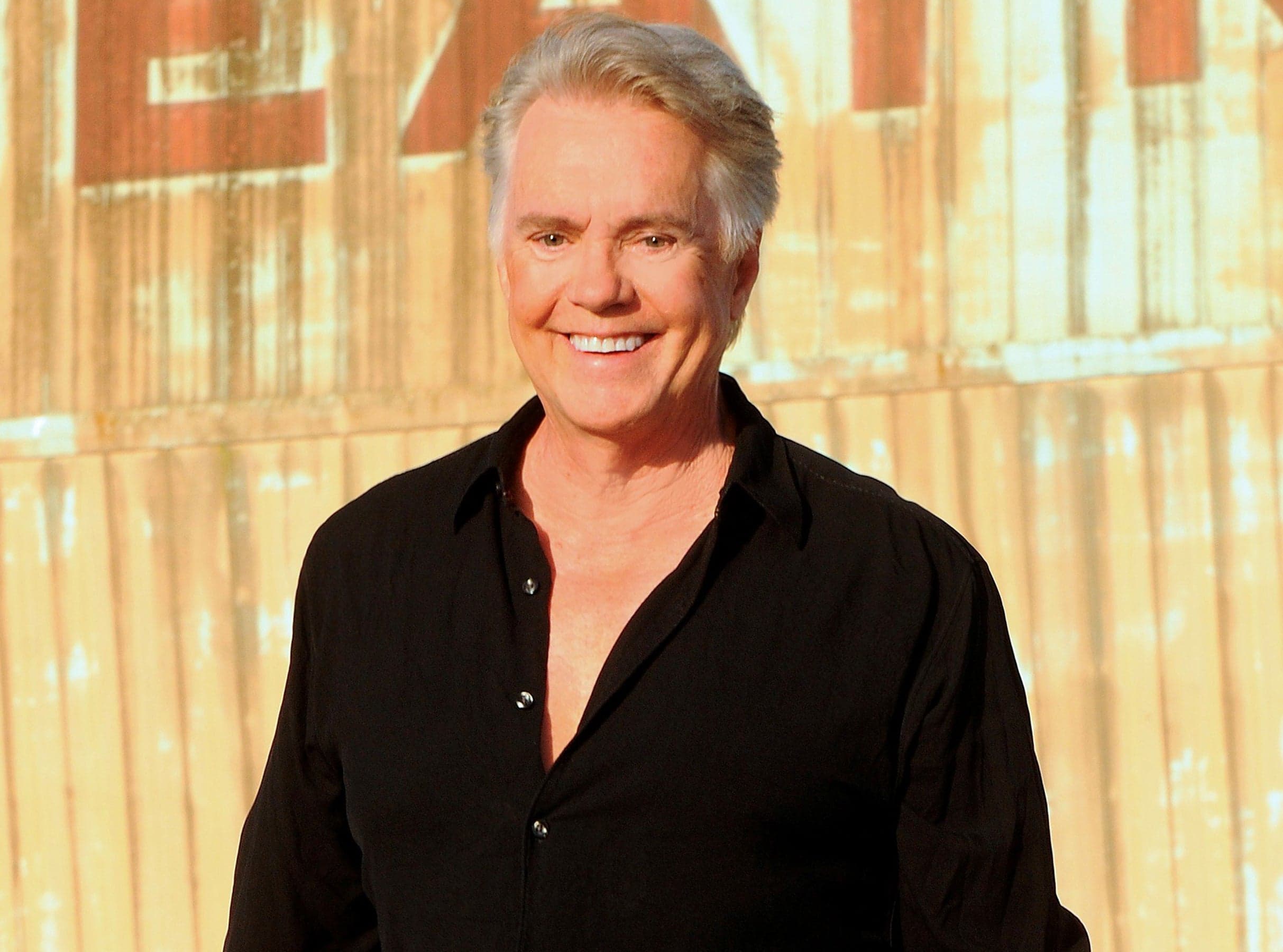 Cover for Shaun Cassidy - UNWRAPPED: Songs & Stories For The Holidays
