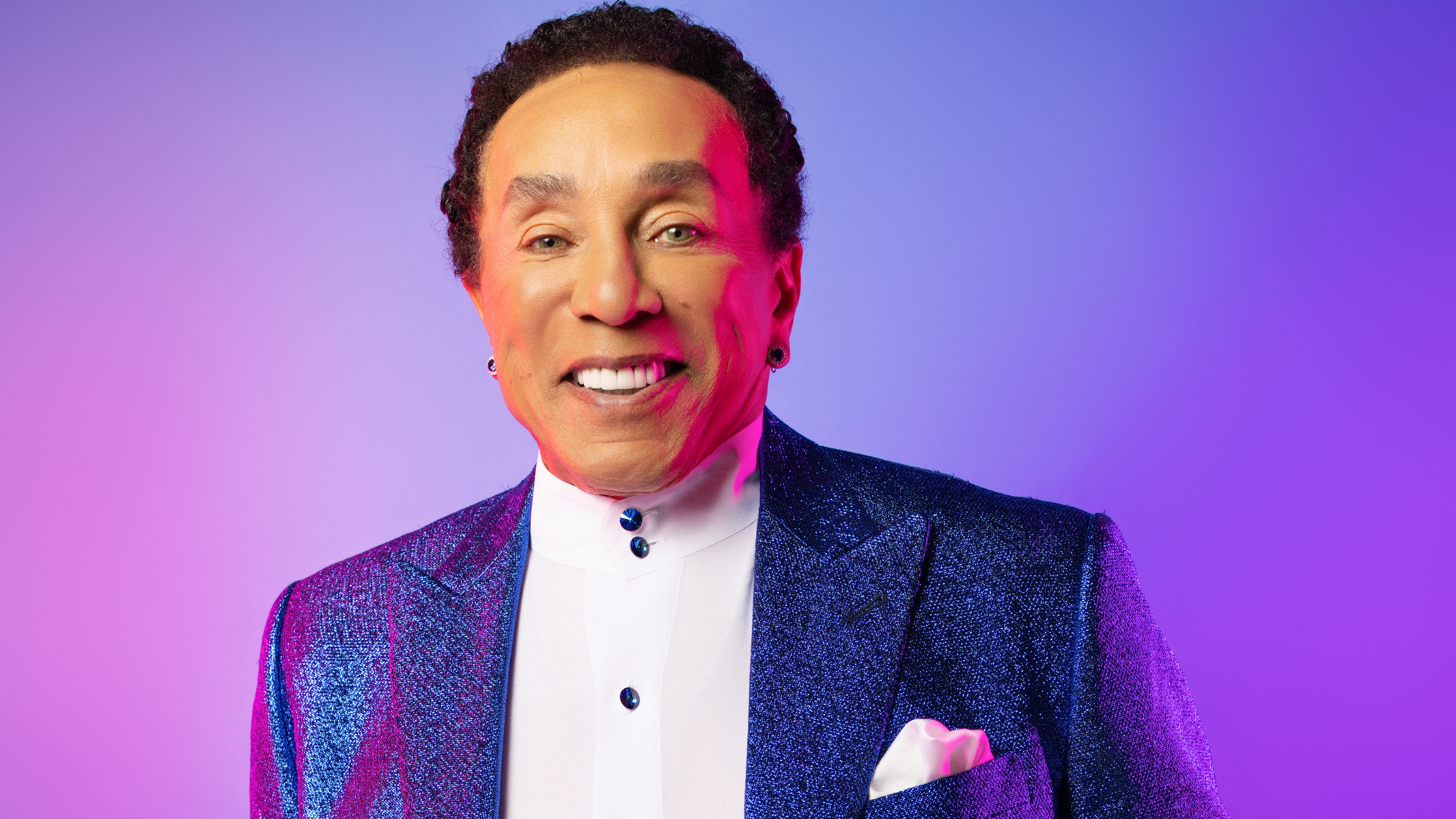 Cover for Smokey Robinson: Legacy of Love Tour